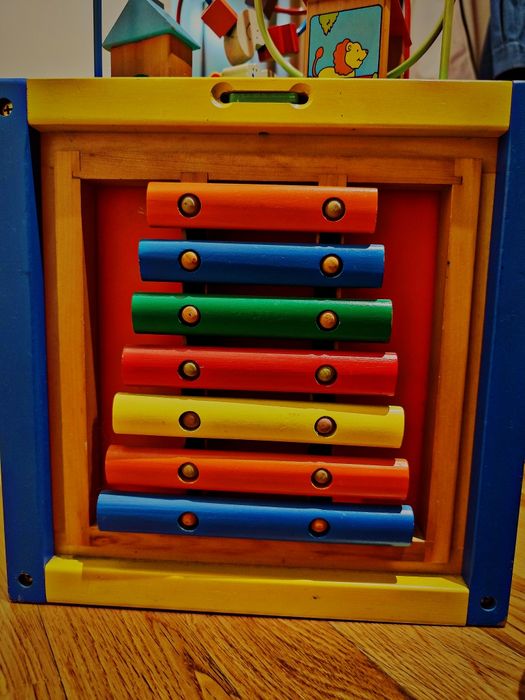 Brinquedo Criança - Caixa Multifunções