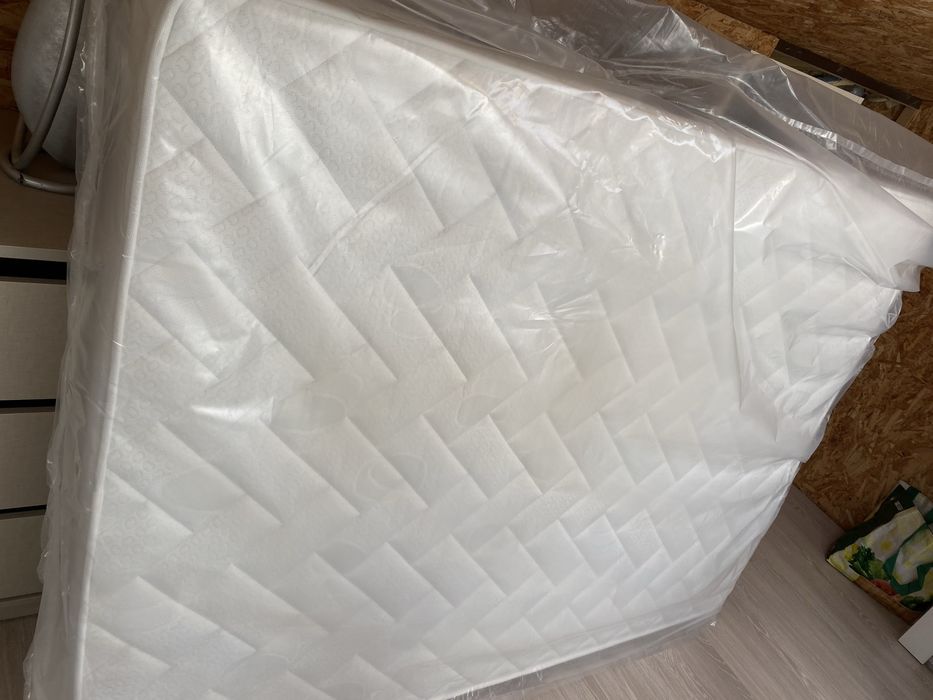 Colchao 190x140 usado