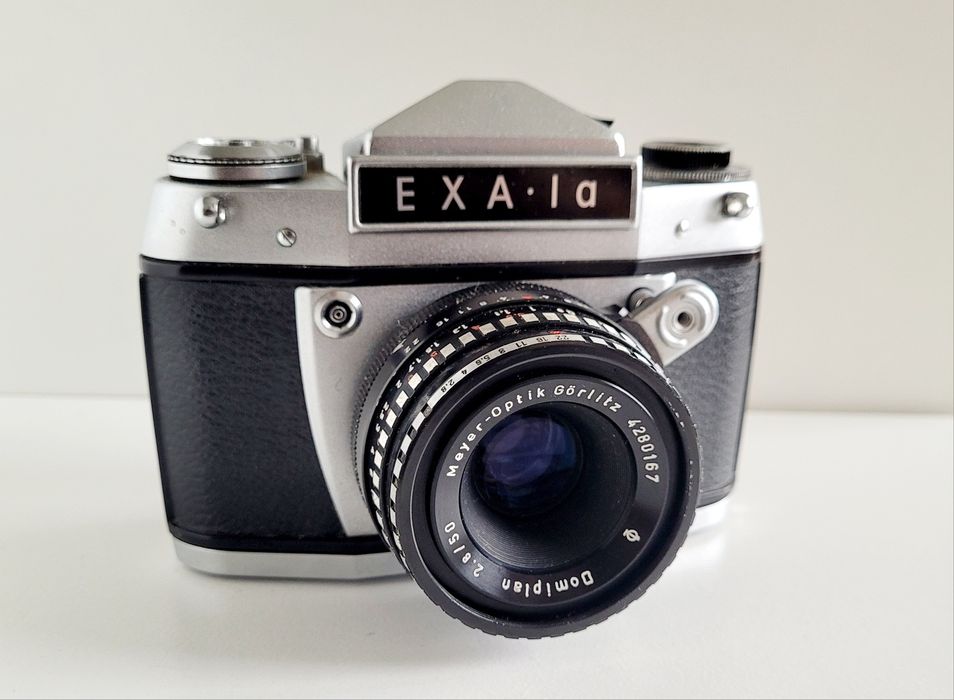 Aparat fotograficzny EXA 1A + Domiplan