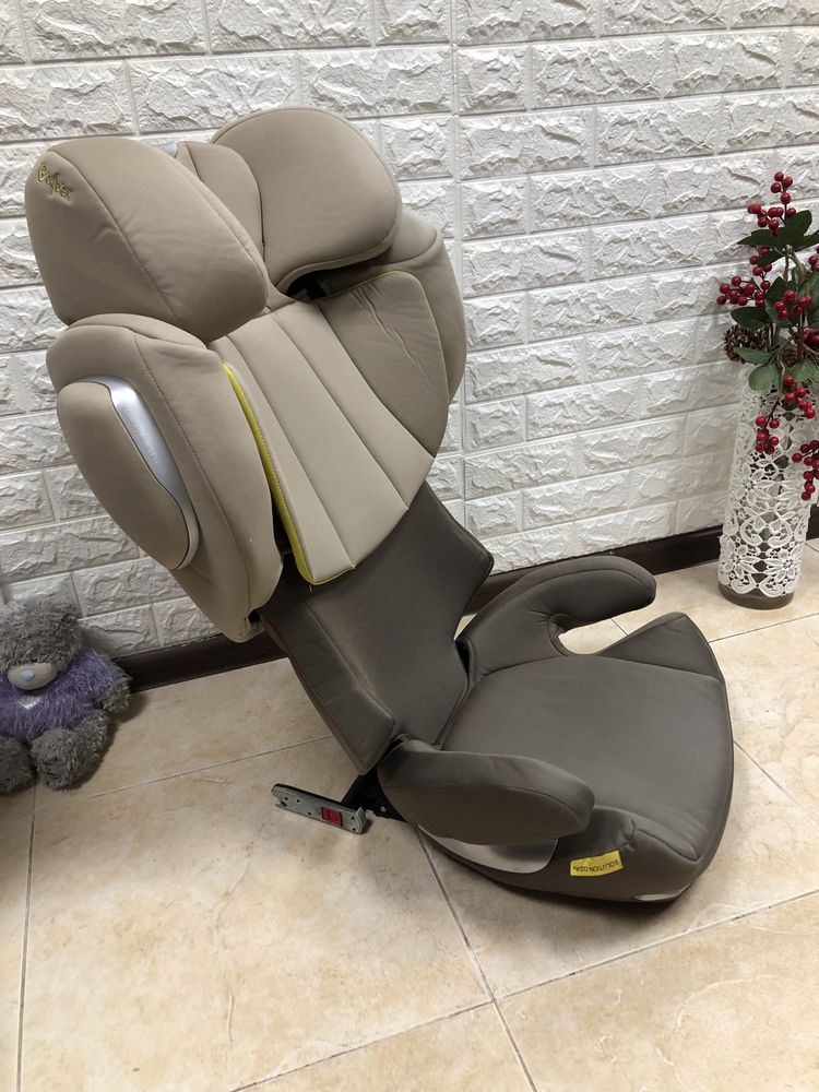 Автокрісло Cybex Solution Q2-Fix Plus Група 2/3 (15-36 кг) сайбекс