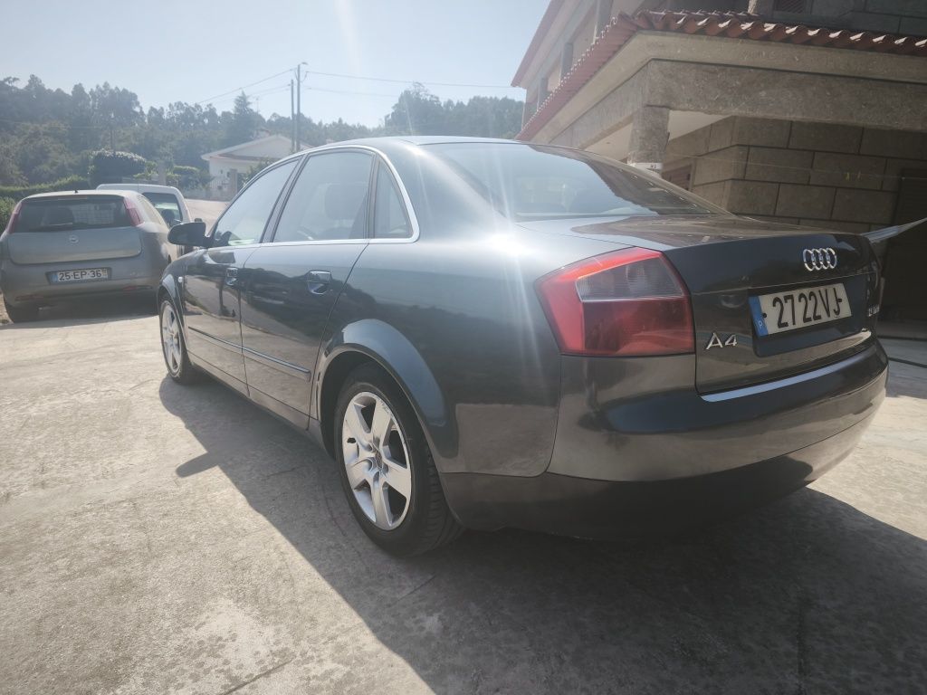 Audi A4 1.9 TDI 130cv -2003
