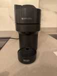 Máquina de Café DELONGHI Nespresso Vertuo Pop ENV90.B Preto