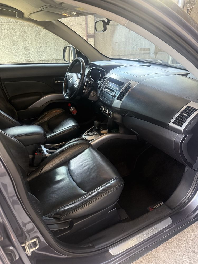 Прода Mitsubishi Outlander XL