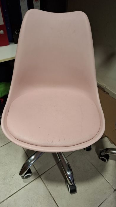 Krzeslo do biurka dzieciece dla dziewczynki