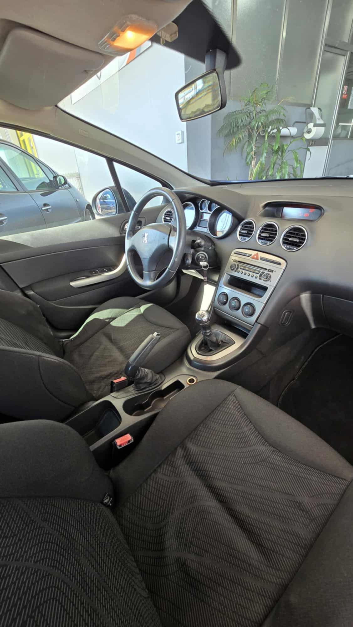 Peugeot 308 1.6 HDI