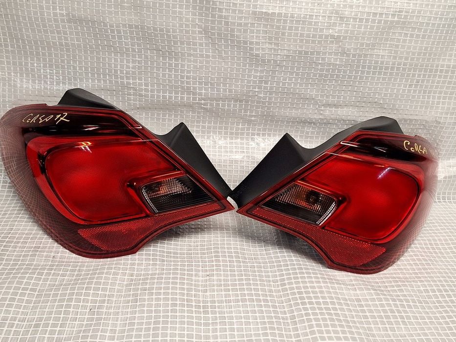 lampa tyl tylna lewa opel corsa e 5d 2014- 2019 39068622 europa demontaz