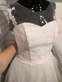 Suknia tiulowa biała ślubna krótka inspiracja xs