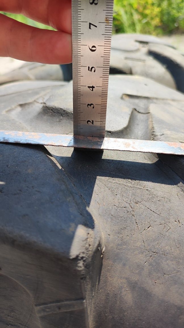 Шини GRI 12.5/80р18 12.5/80r18 12.5 80 18 125 80 18 навантажувач