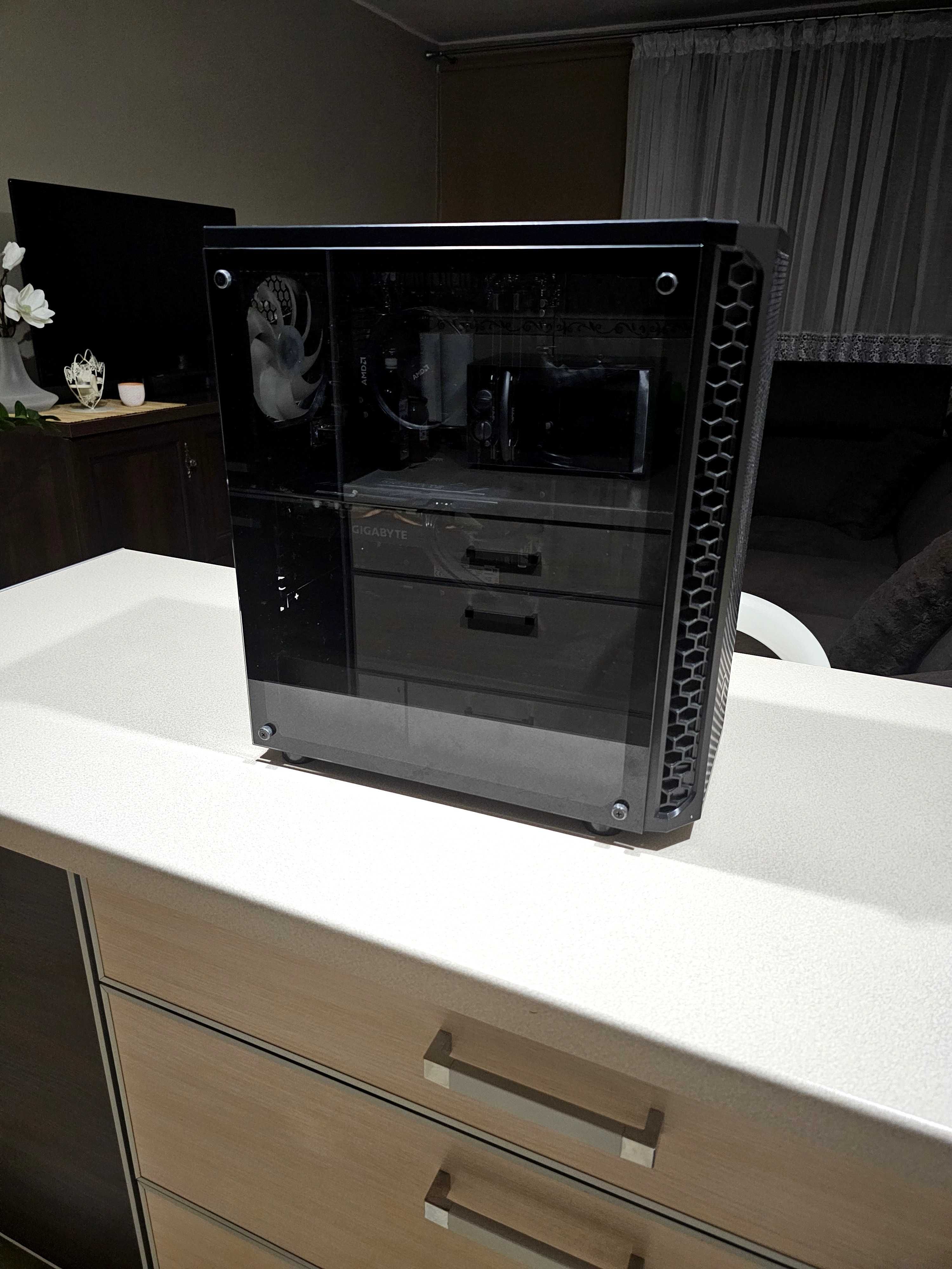 Komputer stacjonarny z Hard.pc