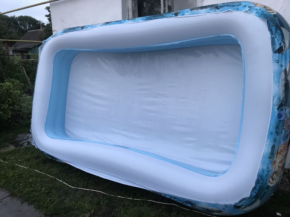 Басейн    великий      Intex