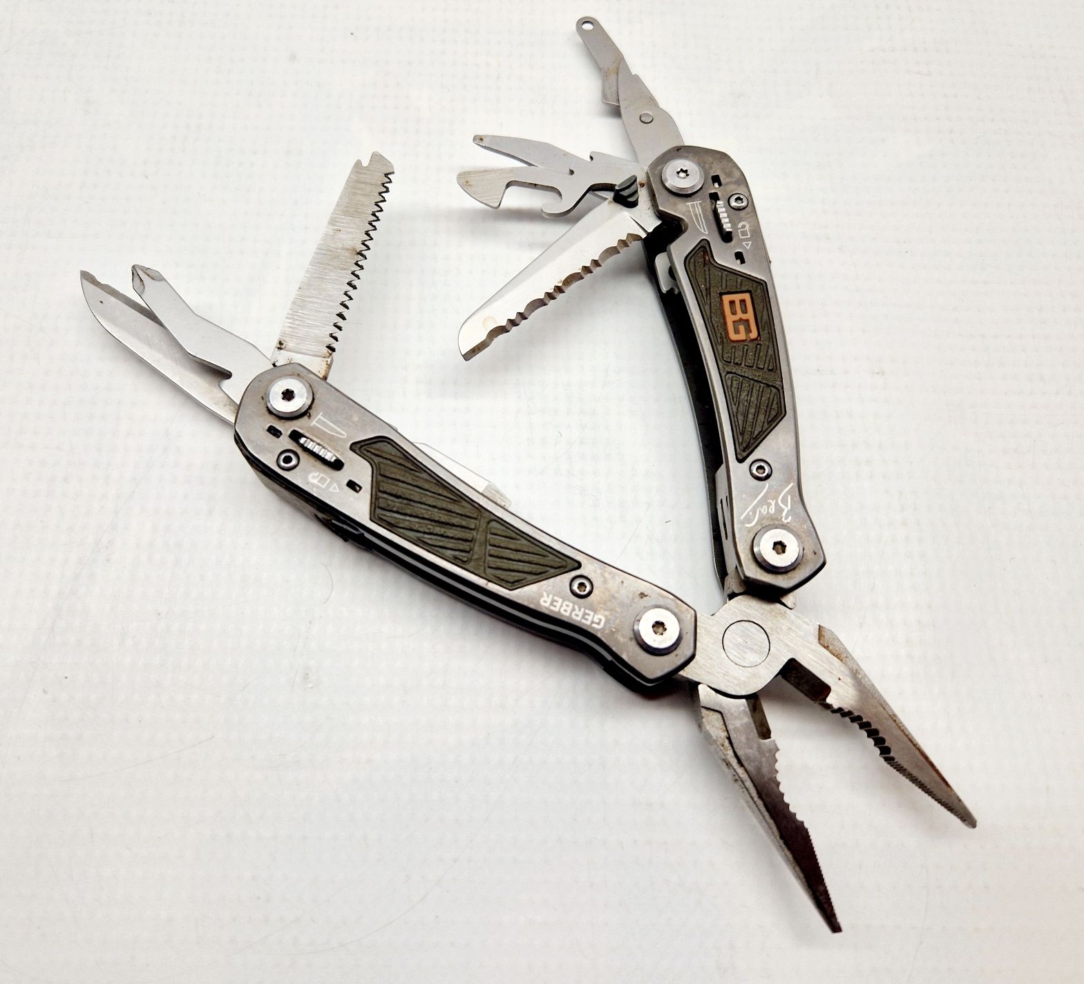 Multitool GERBER BEAR GRYLLS, Komis Jasło Czackiego