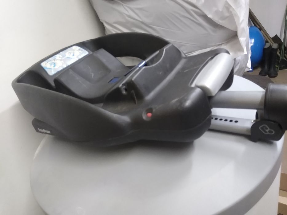 Fotelik z bazą maxi Cosi