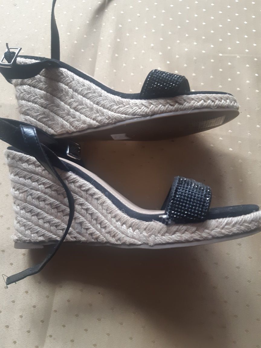 Buty damskie nowe rozmiar 36