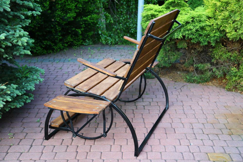 Bujak na łożyskach, drewniany z metalowym stelażem