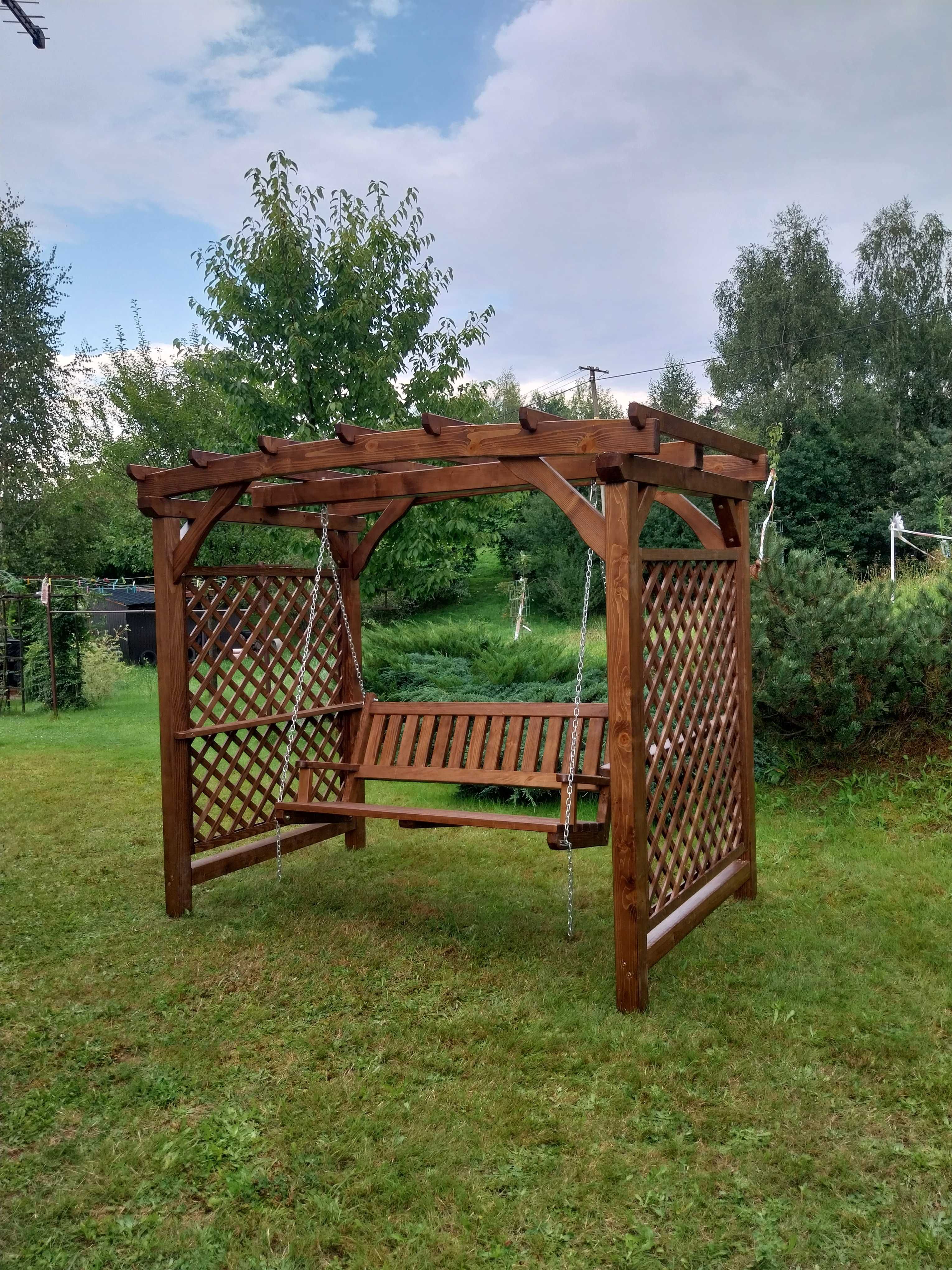 Pergola z huśtawką , huśtawka