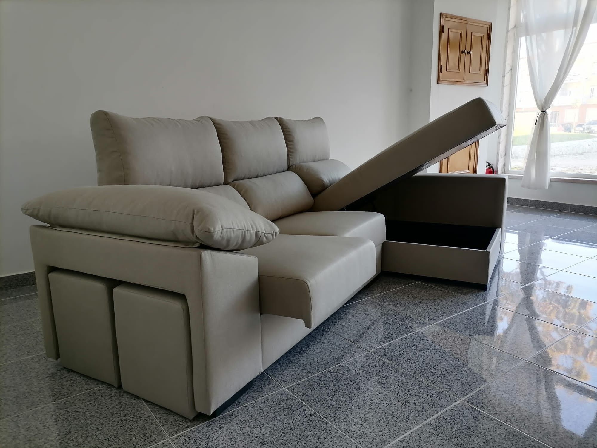 Sofá chaise novo