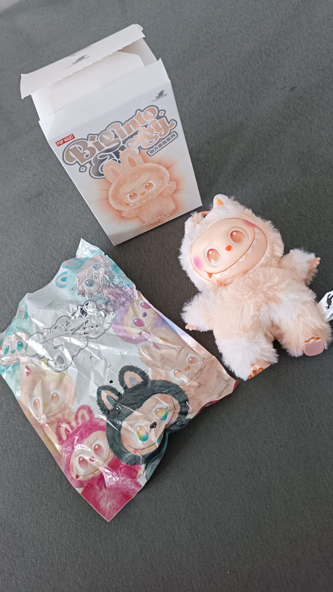 Labubu lafufu pop mart