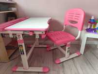 Różowe regulowane biurko for fun desk z krzesełkiem