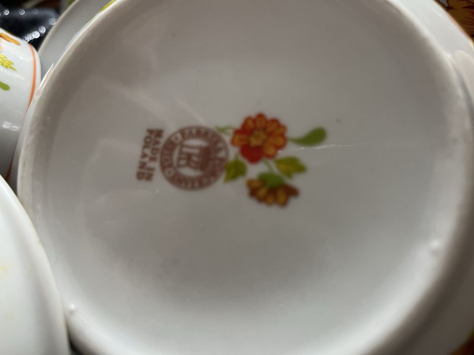Salaterki miseczki ksiaz fabryka porcelany 7 sztuk
