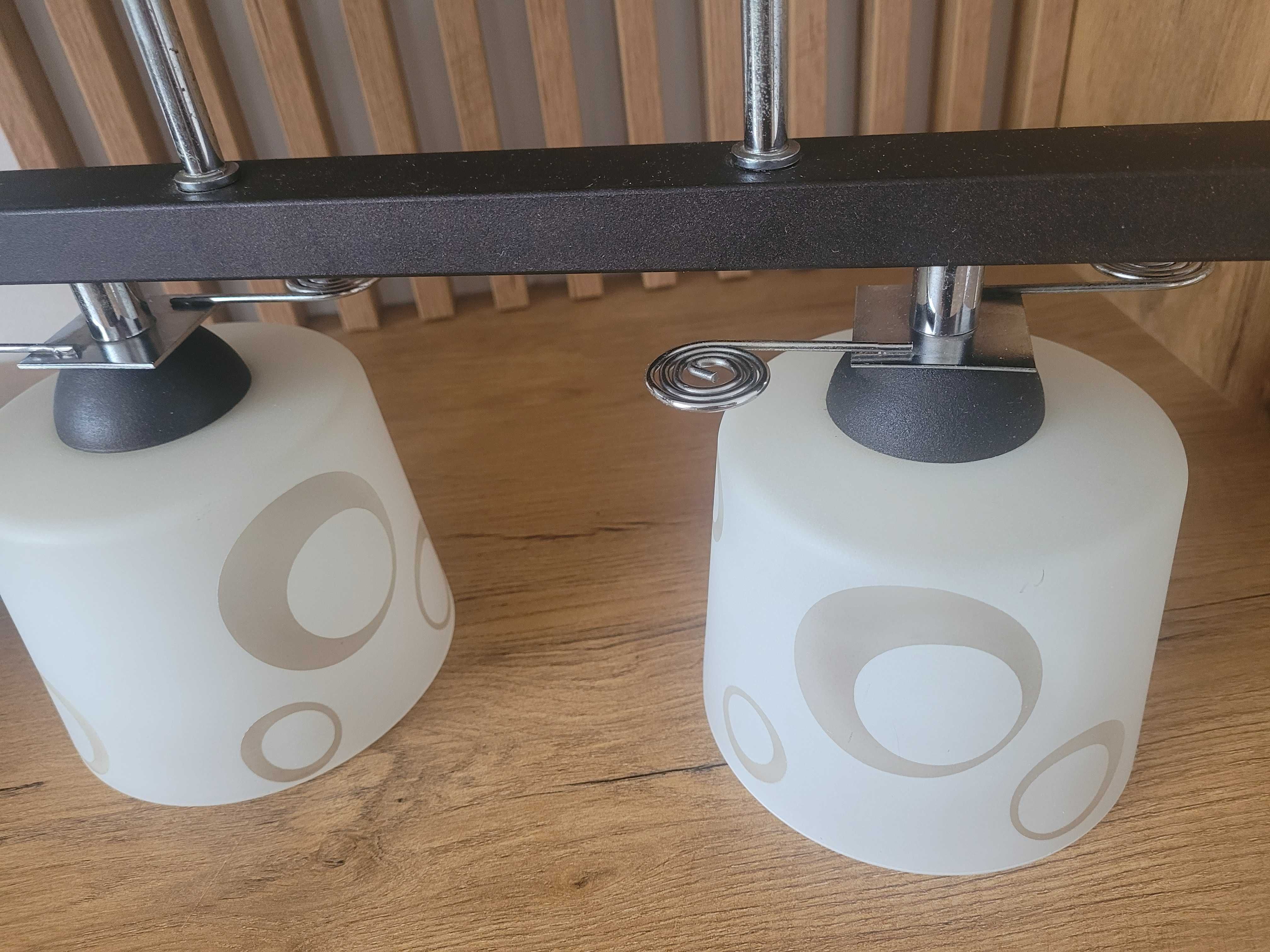Lampa sufitowa z dwoma  kloszami