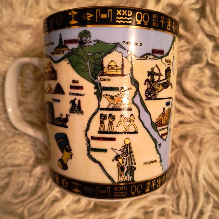 Kubek porcelanowy oryginalny z Ory