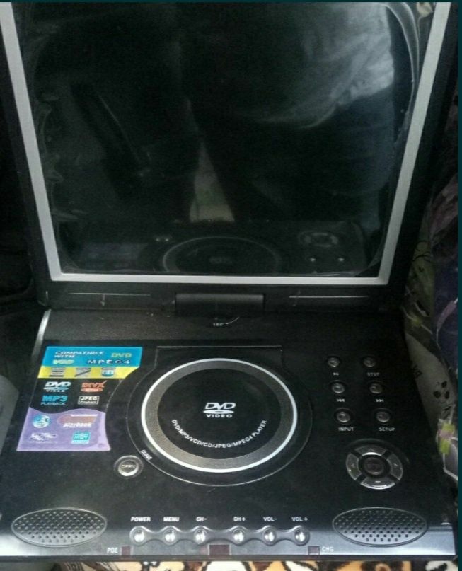 Продам DVD playr б/у