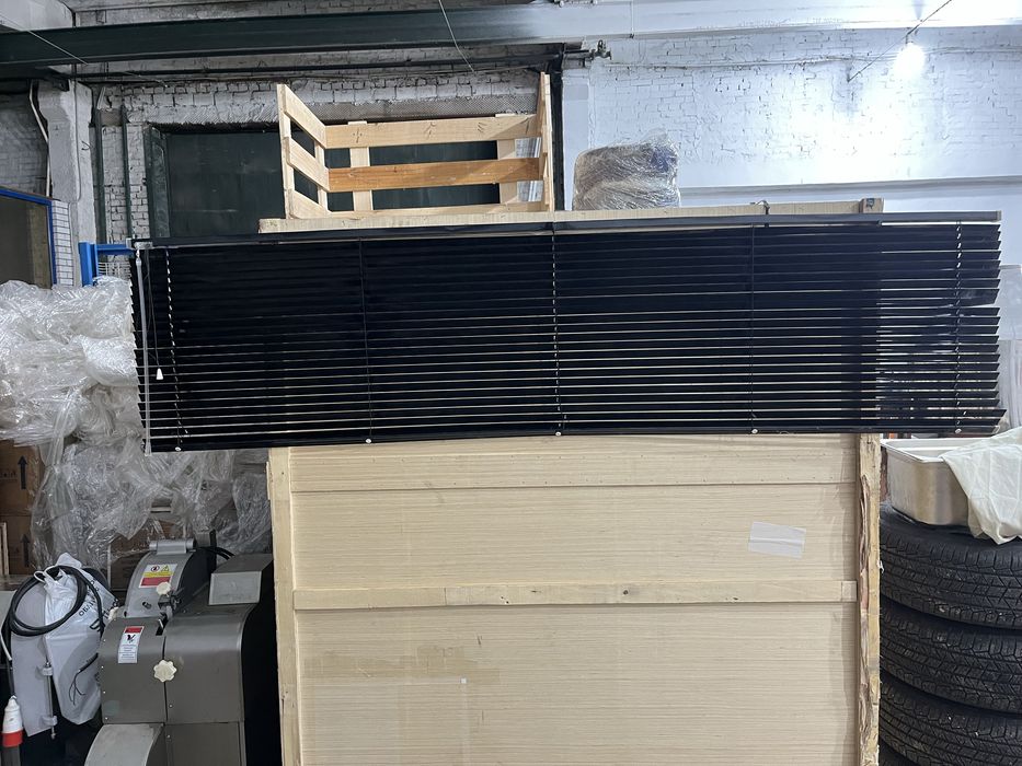 Продам жалюзі .2000*1900 і 2000*520.