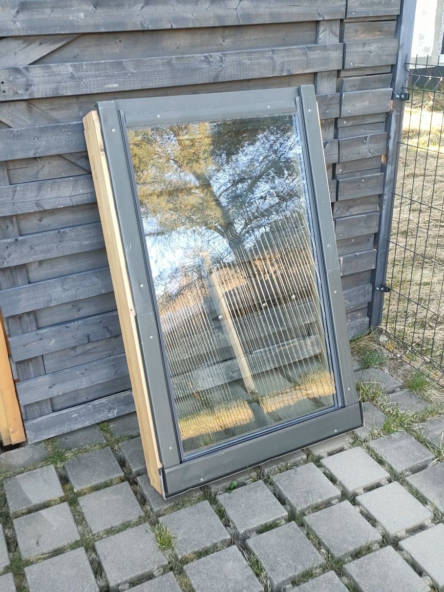 Sprzedam okna dachowe z demontażu różne rozmiary Fakro/Velux