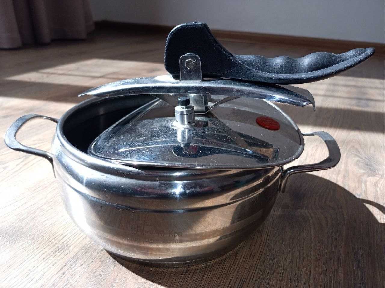 Скороварка Orion Profi Turkey 3,5 л 70Kpa і Aeternum Inox 18/10 0293