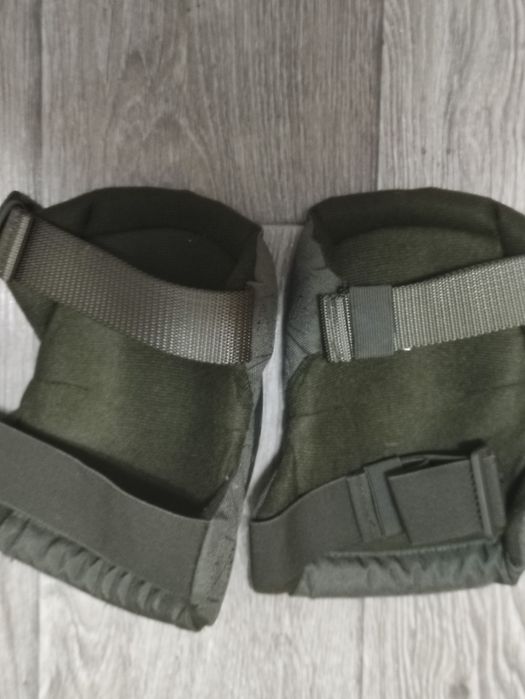 Тактичні наколінники від бренду 5.11. Орігінал.Нові.