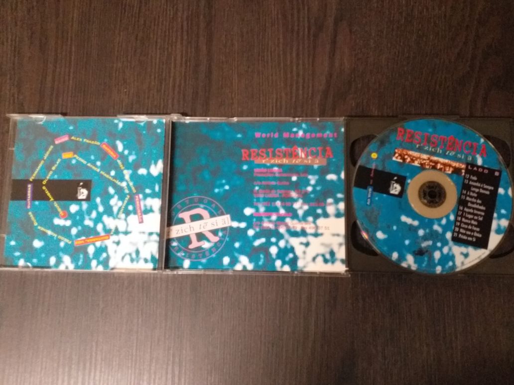 Cd duplo Resistência ao vivo no armazém 22,envio ctt