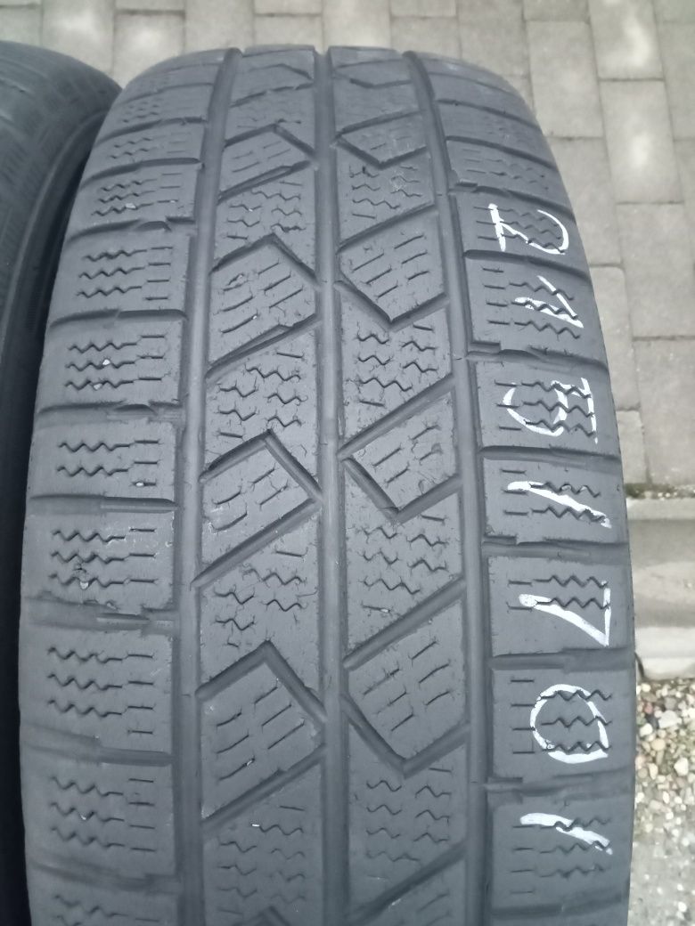 2x Opony Używane 215/70R15C Zimowe Laufen