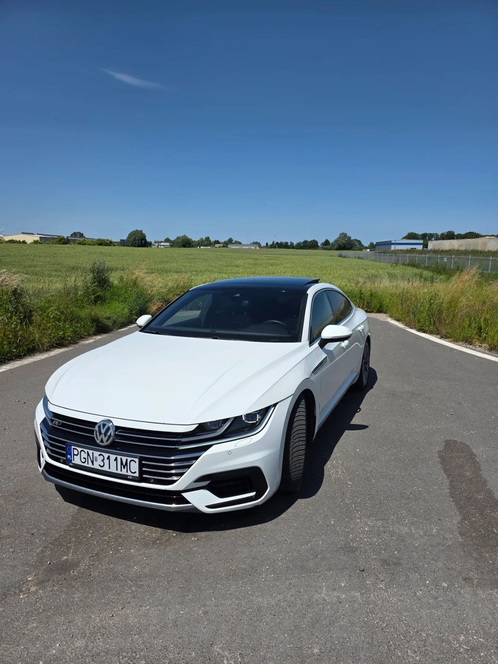 Volkswagen Arteon Volkswagen arteon 2.0 TSI 190 koni R line automat