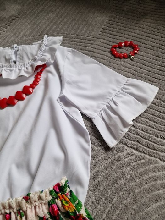 Strój góralski dla dziewczynki