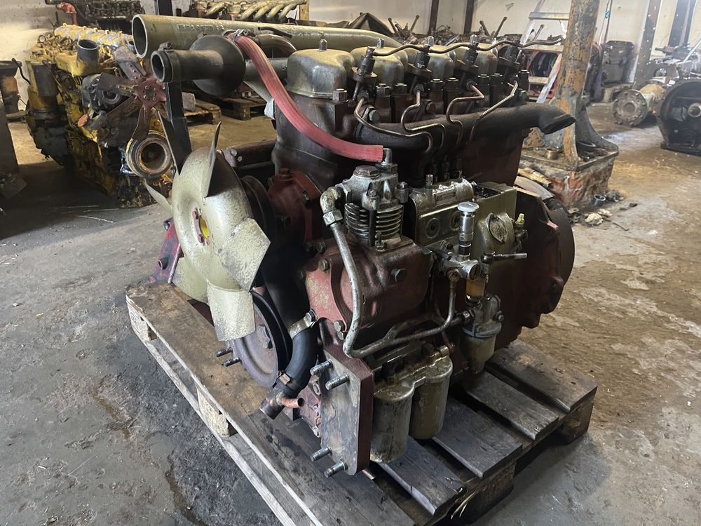 Silnik 4 cylindrowy Ursus Zetor 6211,7211,5718,5511,4011, C-355,C-360