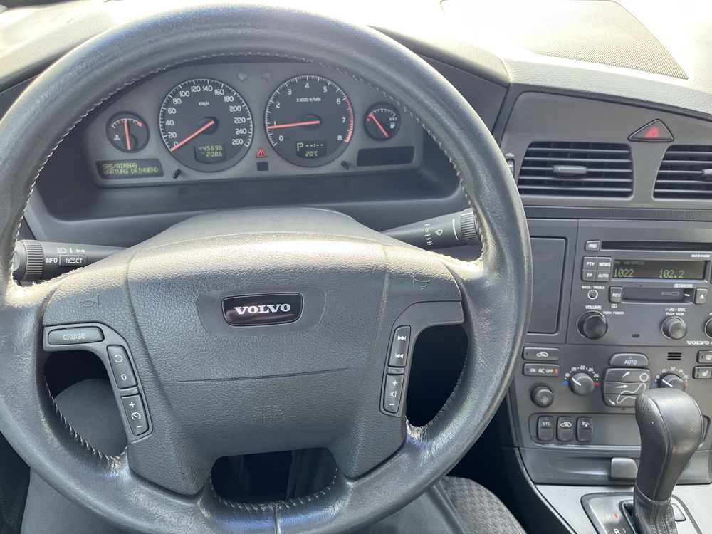 Volvo V70 2.4 бензин