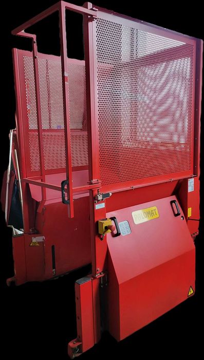 Magazynek palet PALOMAT. Automatyczne układanie i rozładowywanie palet