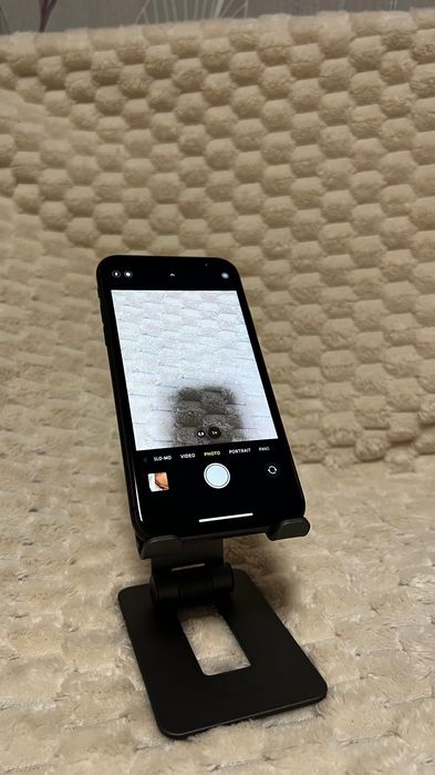 Apple iPhone 11 64 GB Stan bardzo dobry