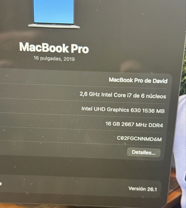 Macbook Pro 16,2