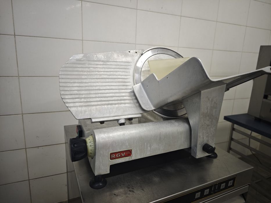 Слайсер круг 300мм  220 в RGV Італія