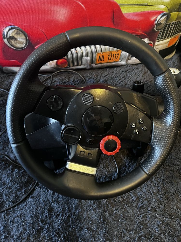 Kierownica logitech driving force gt