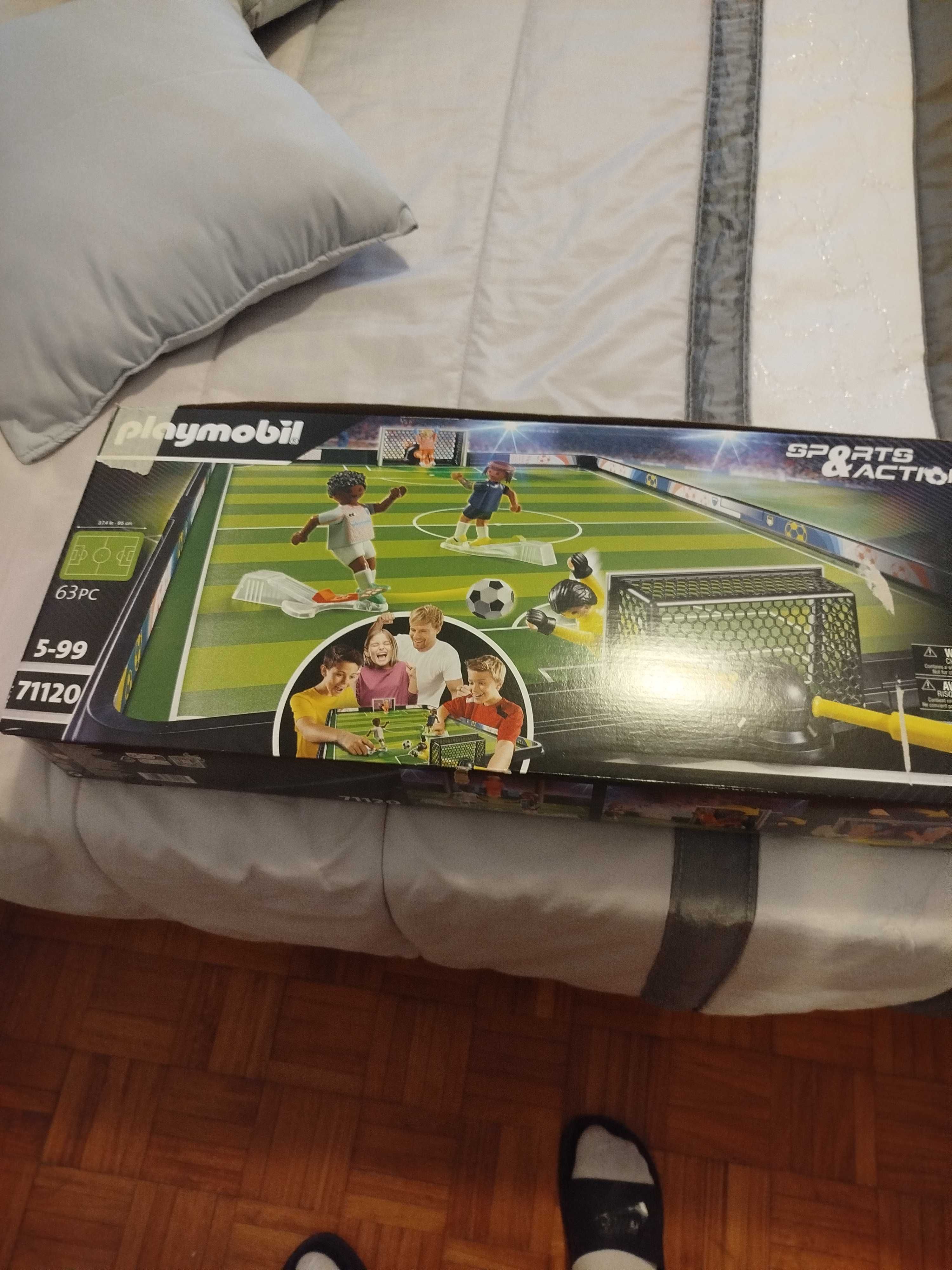 Jogo de futebol Playmobil,