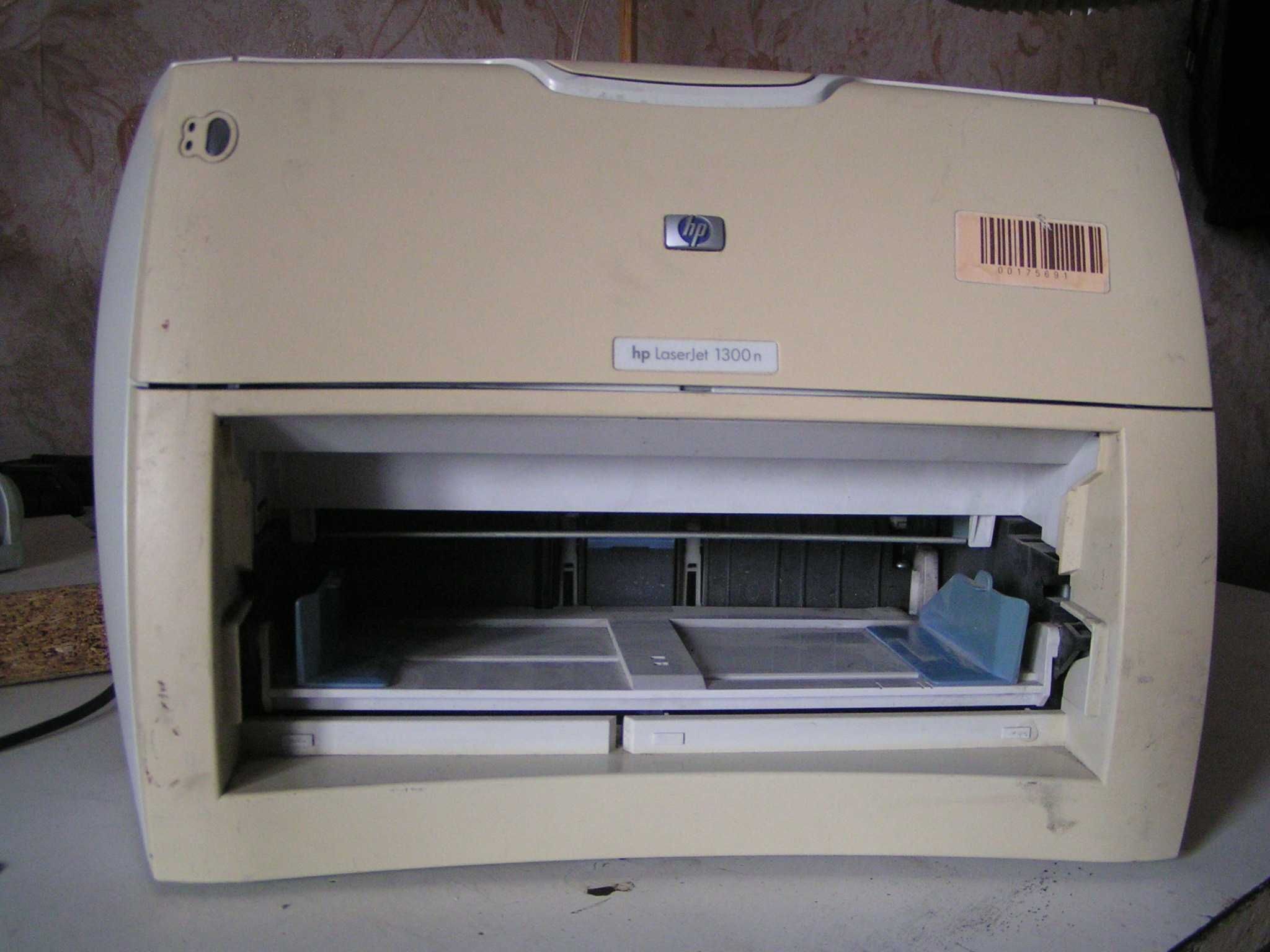 Продам принтер HP1300n б/у