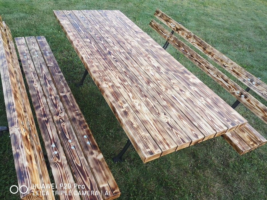 Zestaw ogrodowy stół i ławki na żeliwnych nogach