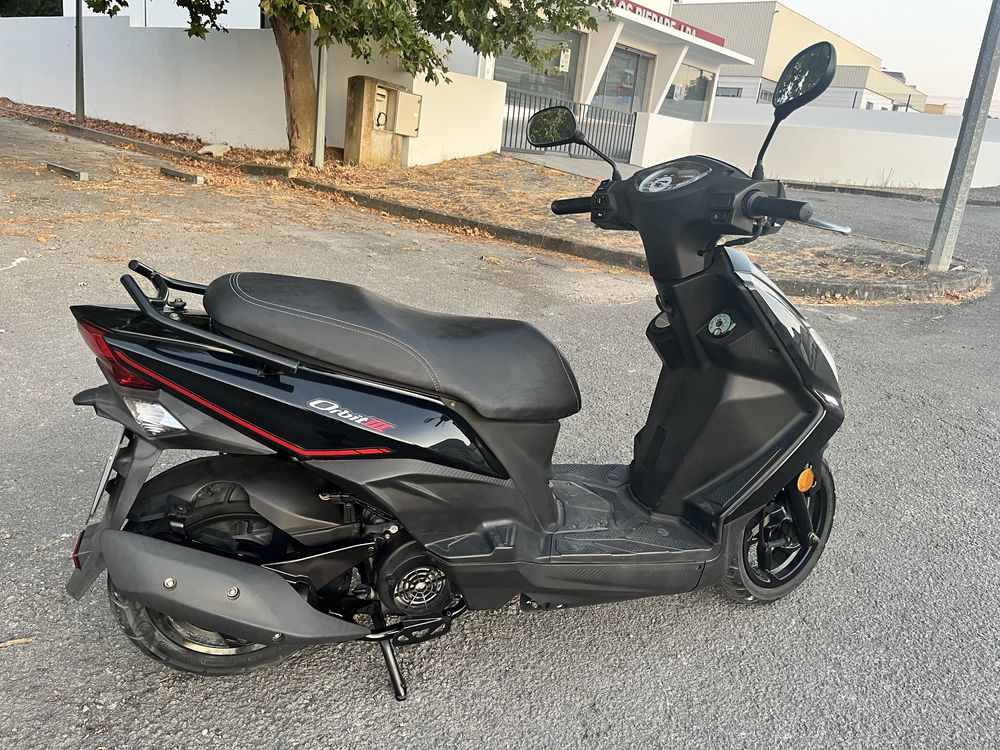 SYM Orbit 3 125 – Ano 2022 – Apenas 8.000 km
