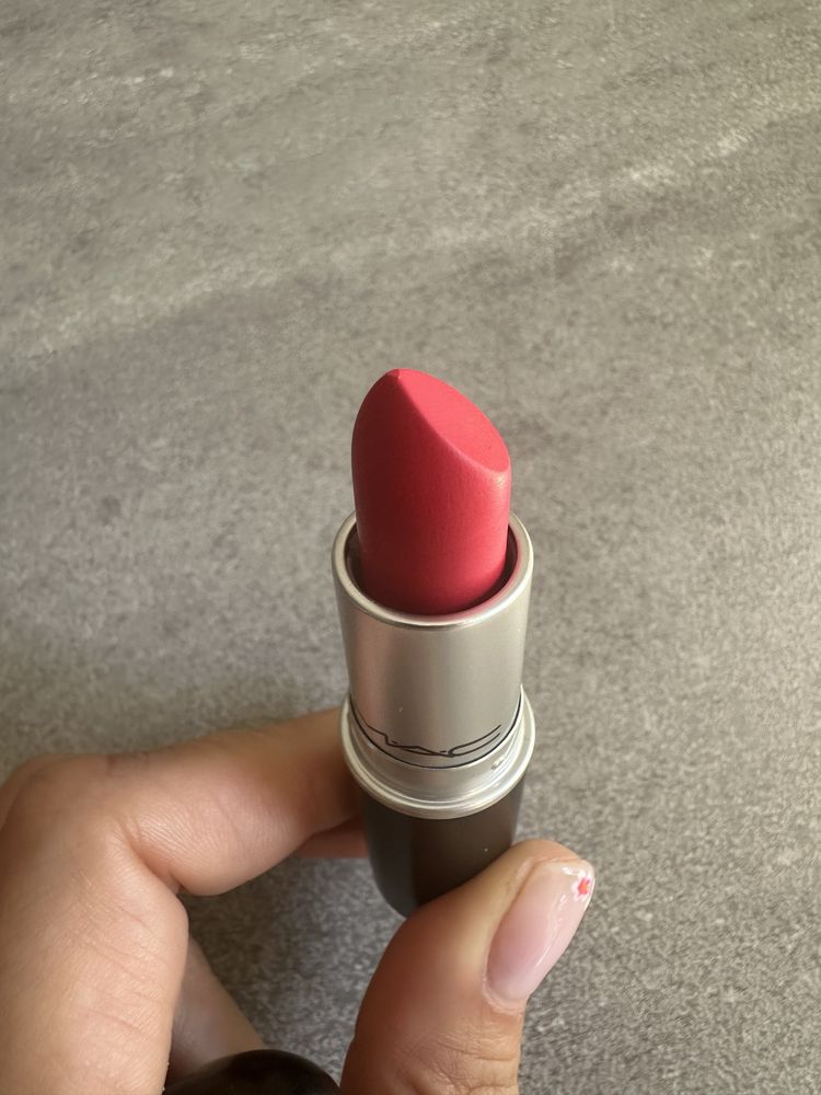 Lashes to lips kit MAC
