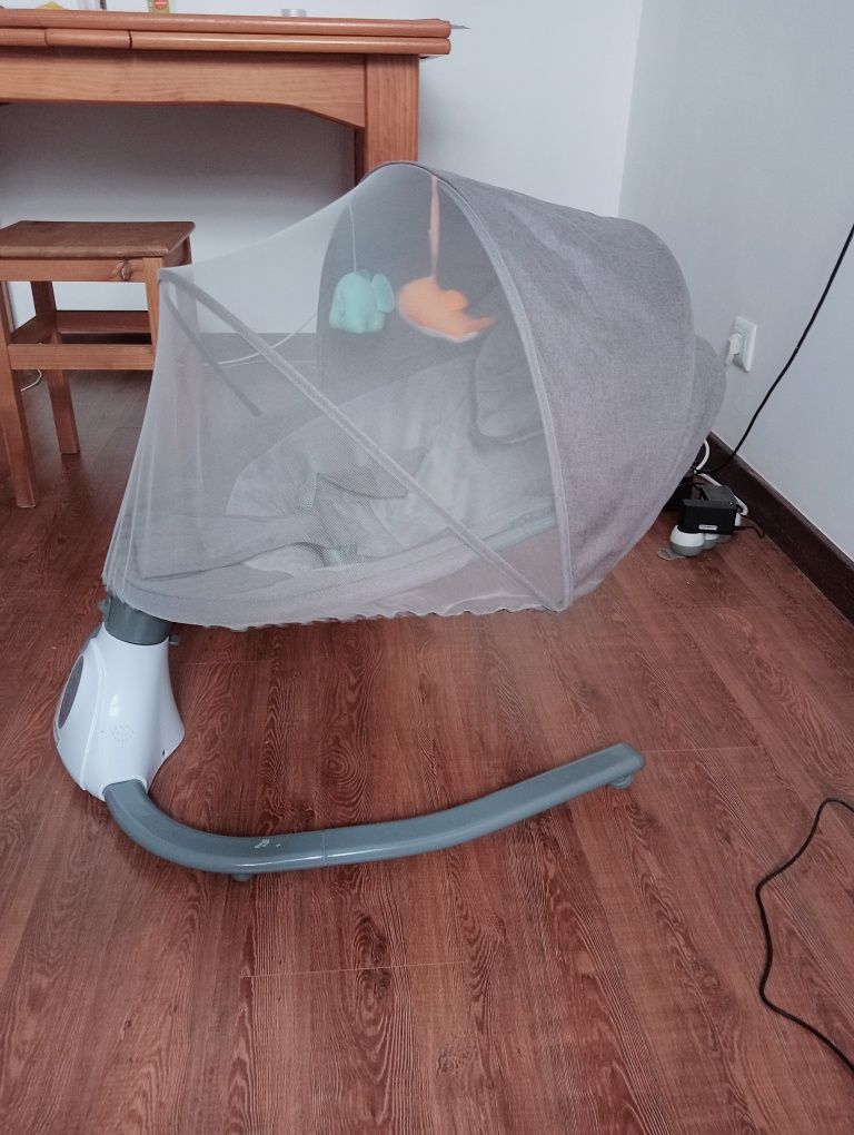 Baloiço para bebé Mobiclinic
