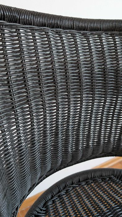 Krzesło biurowe obrotowe rattanowe Ikea Gregor, czarne