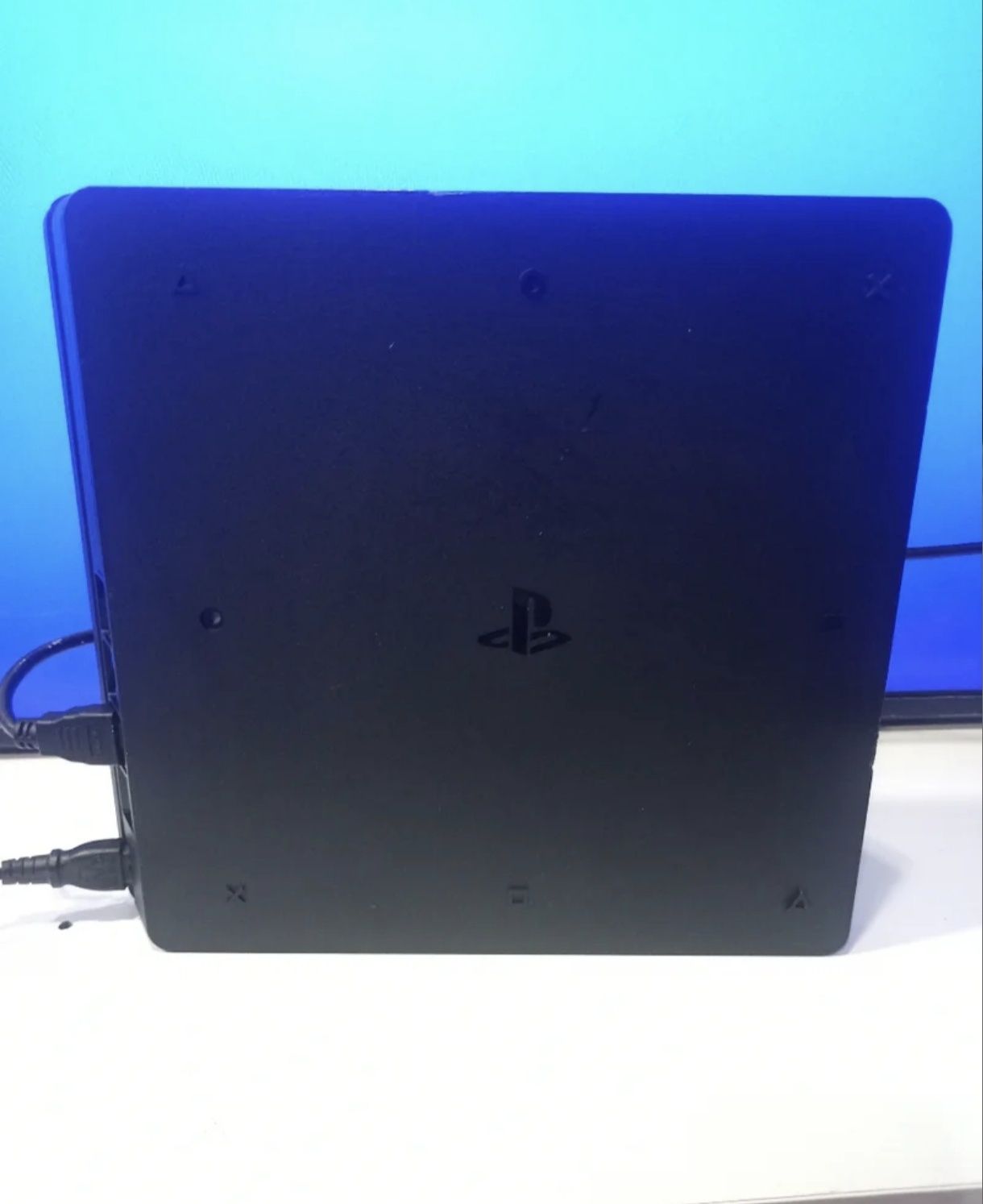 Ps4 Slim 500 gb *2 comandos*