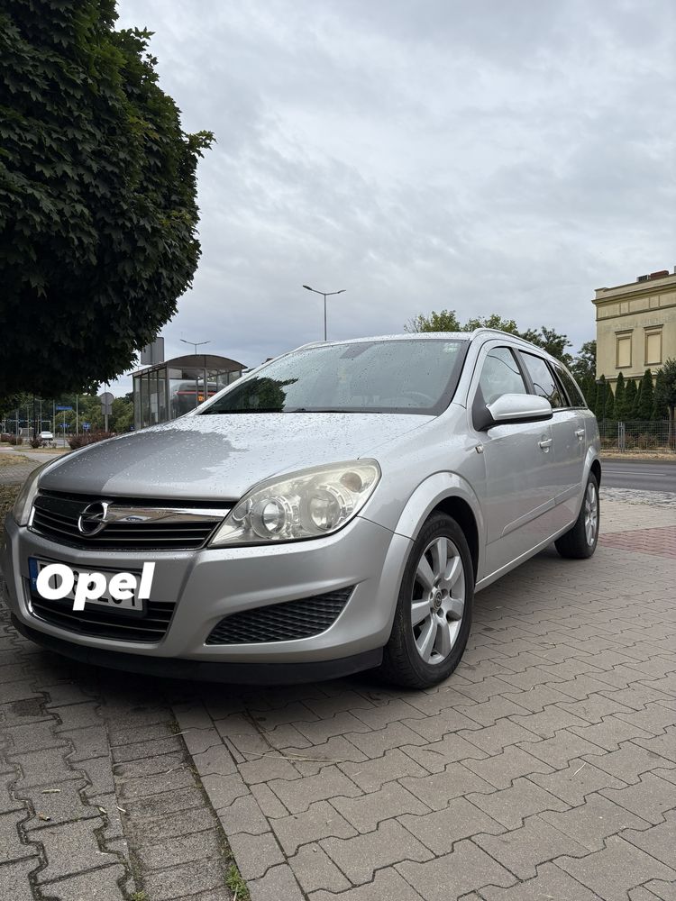 Opel Astra H 1,9cdti